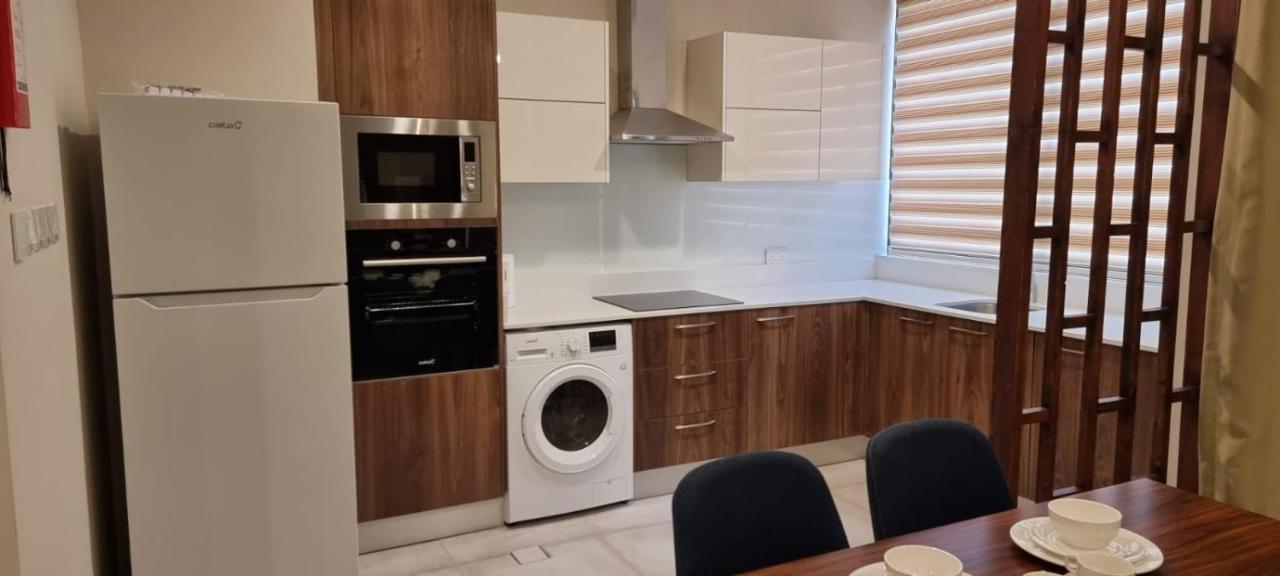 מנאמה Seino Suites מראה חיצוני תמונה